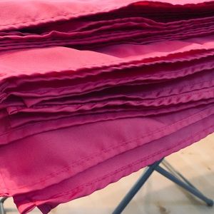 88 pcs pink table napkins (fabric)